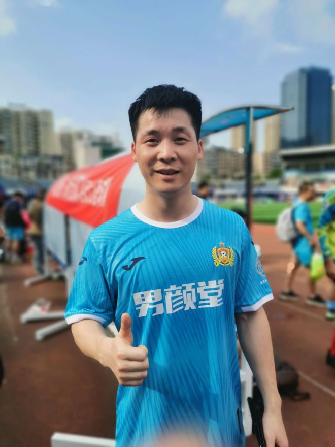 “我们像酿酒一样踢球”—— 一个遵义酒企员工的周末